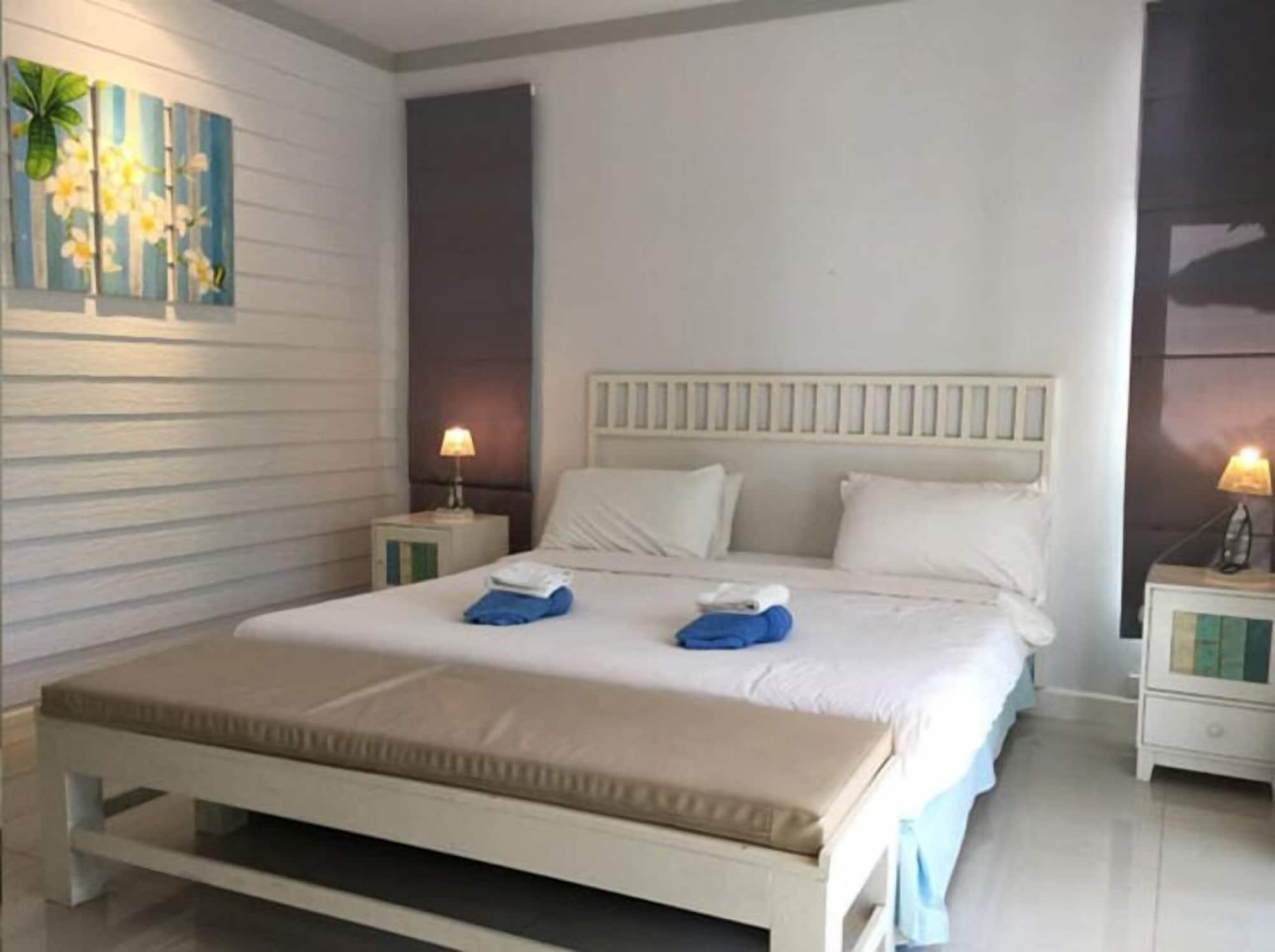 PP Blue Sky Resort-SHA Plus Ko Phi Phi Exterior foto