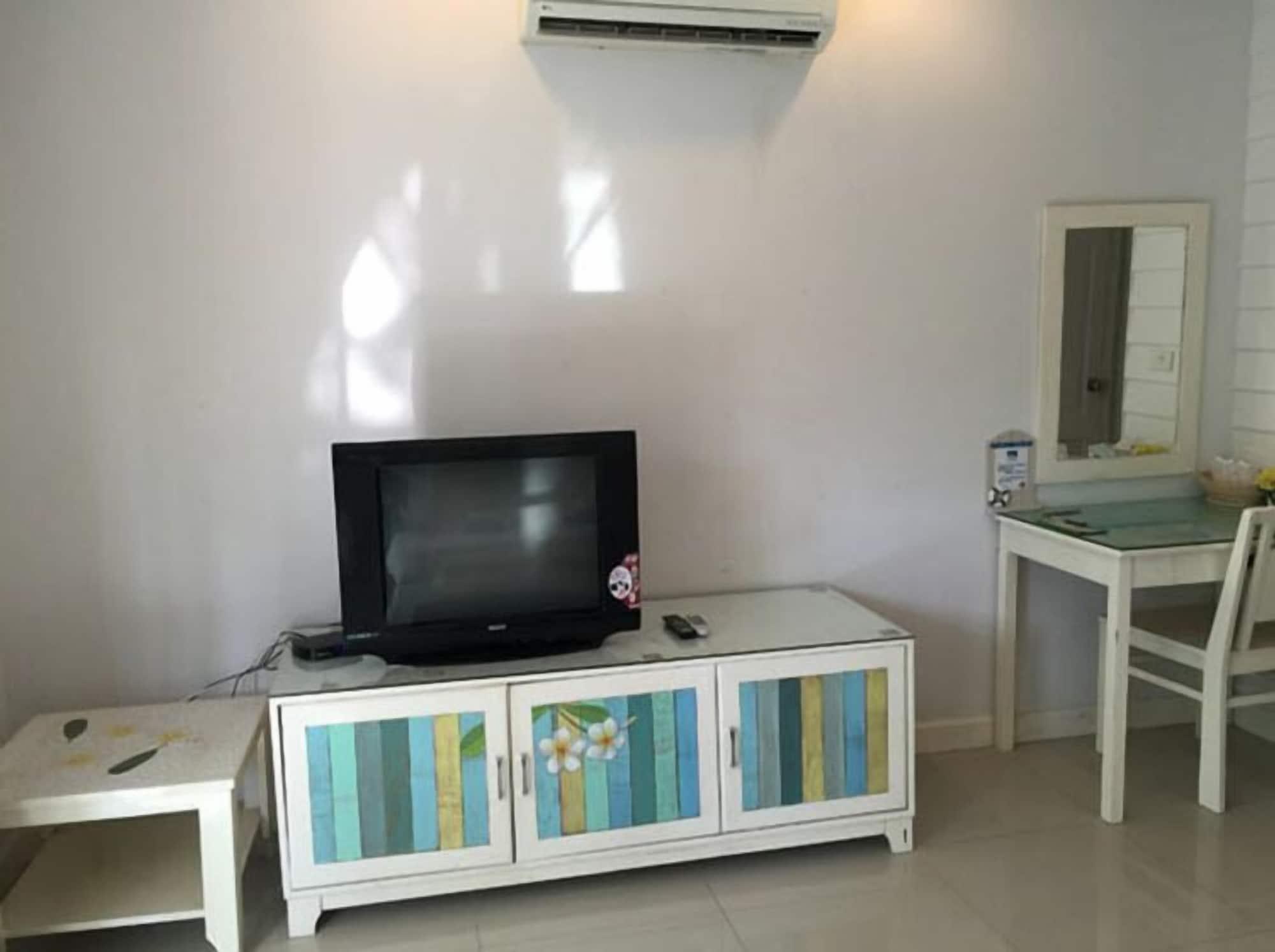 PP Blue Sky Resort-SHA Plus Ko Phi Phi Exterior foto