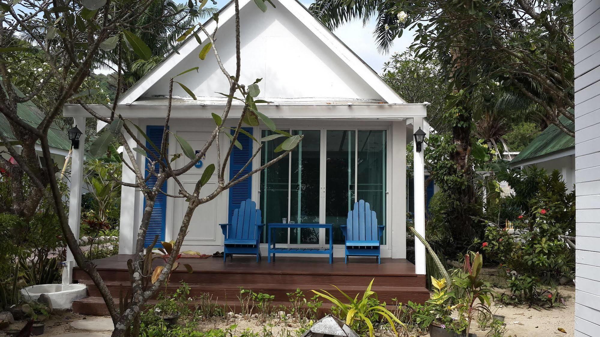 PP Blue Sky Resort-SHA Plus Ko Phi Phi Exterior foto